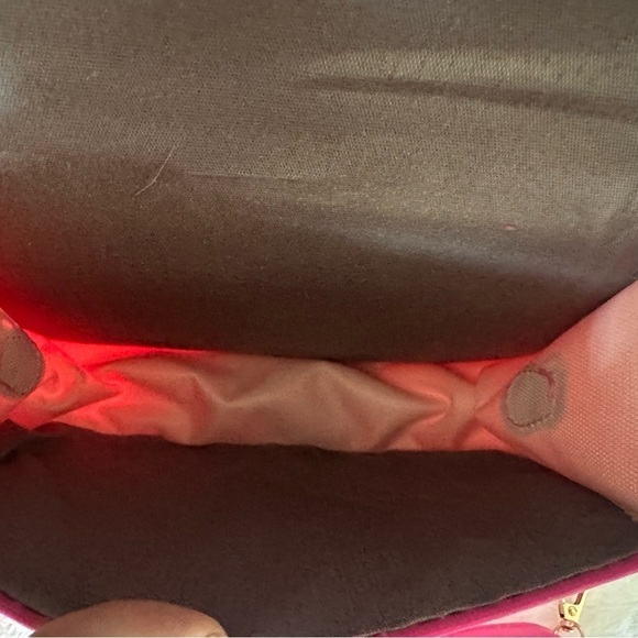 Hello Kitty White and Pink Crossbody Bag - Picture 6 of 6